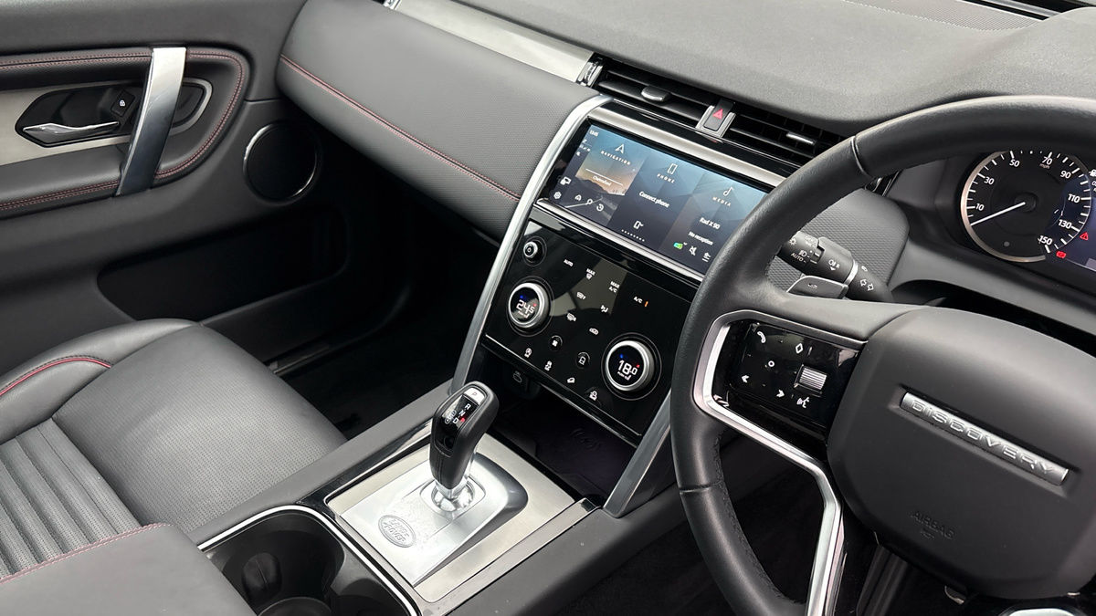 Land Rover Discovery Sport Image 18