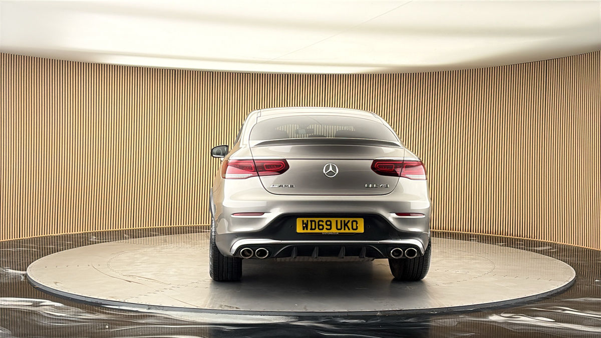 More views of Mercedes-Benz GLC