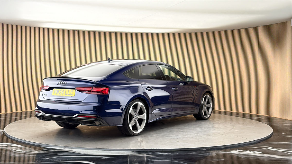More views of Audi A5