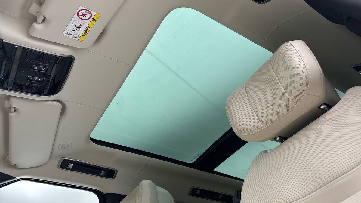 Land Rover Range Rover Image 6