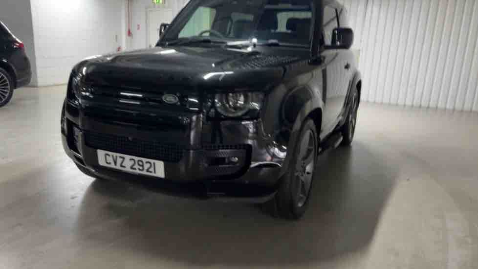 More views of Land Rover Defender 90