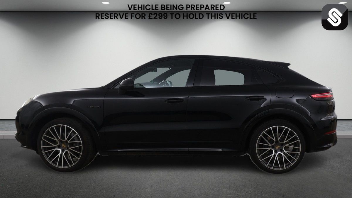 Porsche Cayenne Image 6