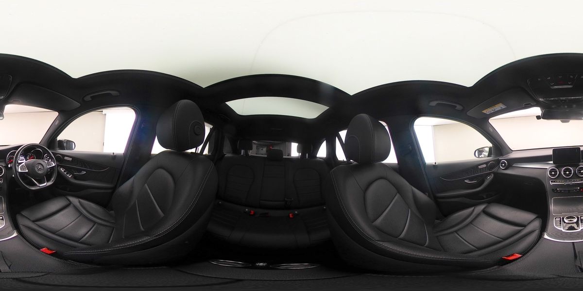 More views of Mercedes-Benz GLC