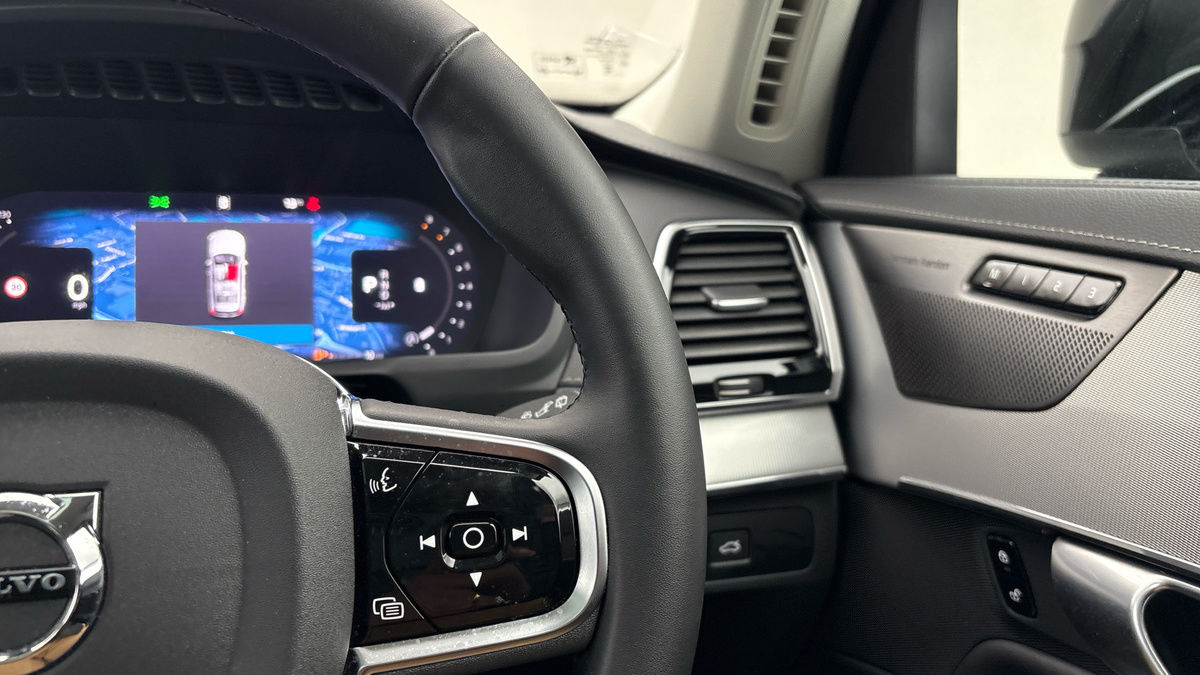 Volvo XC90 Image 14