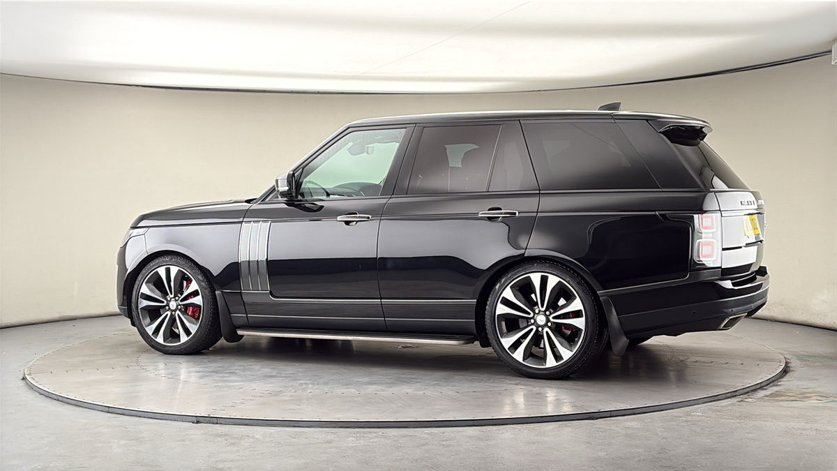 More views of Land Rover Range Rover