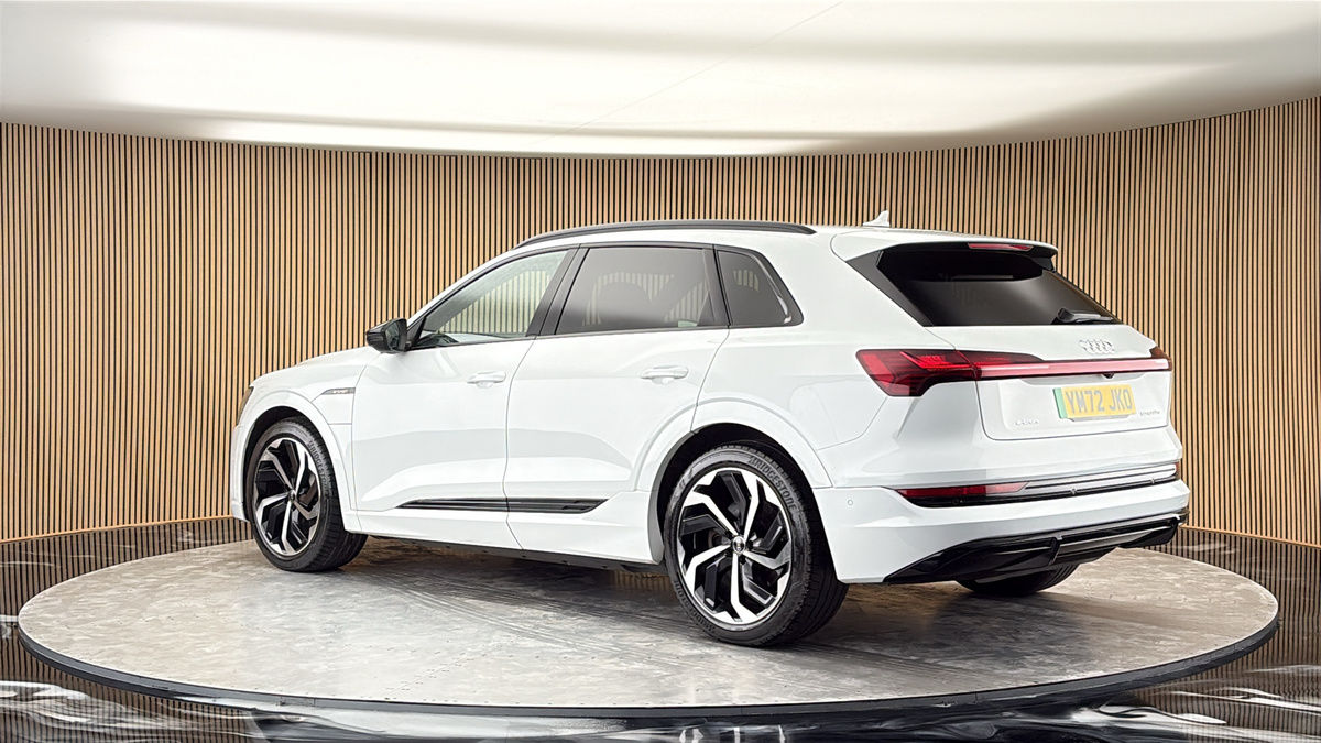 More views of Audi e-tron