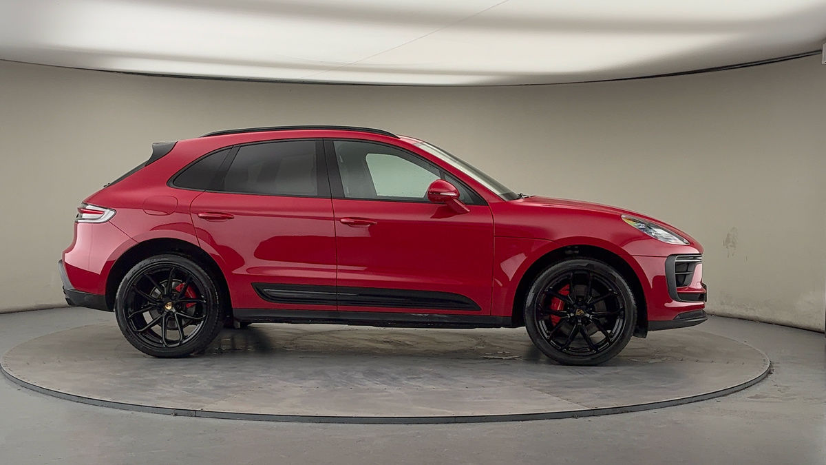 More views of Porsche Macan