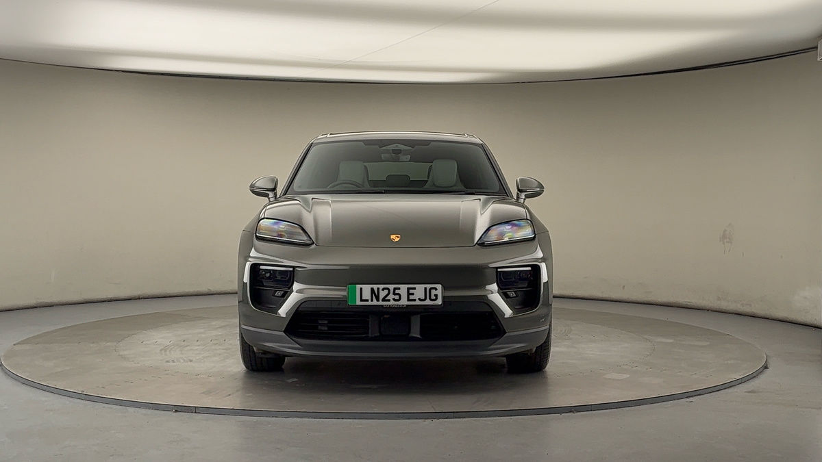 Porsche Macan Image 4