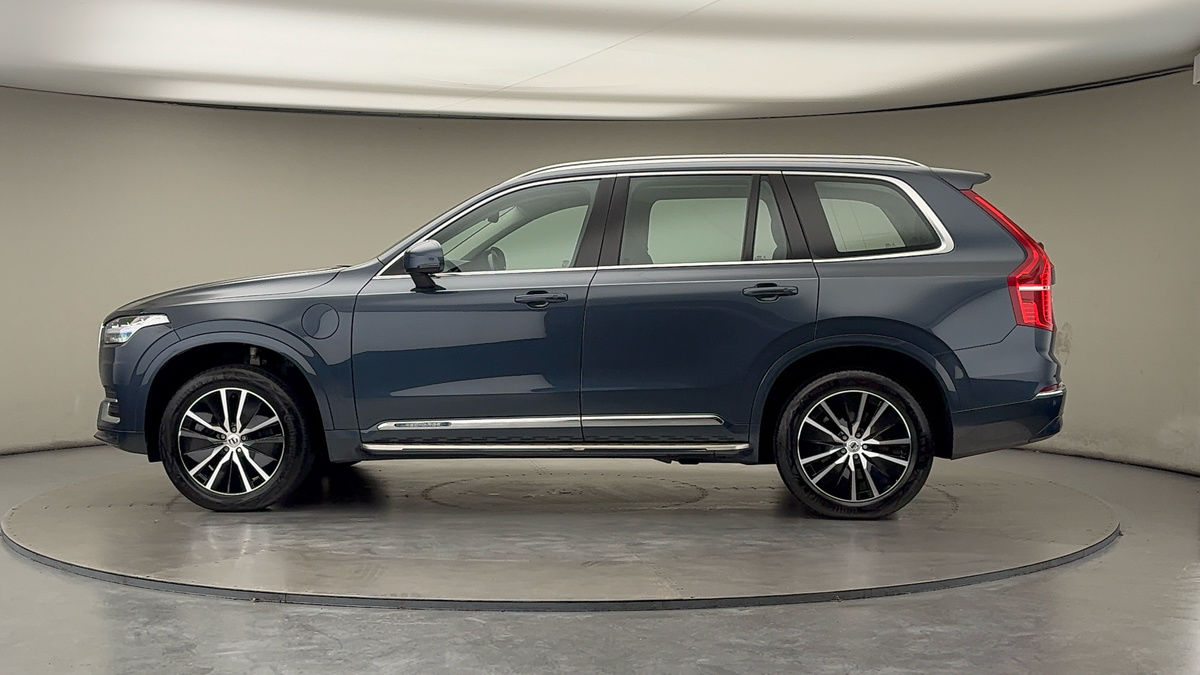 More views of Volvo XC90