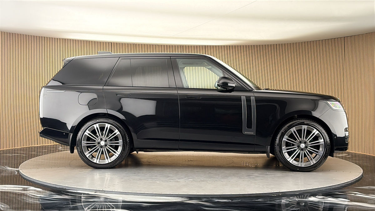 Land Rover Range Rover Image 16