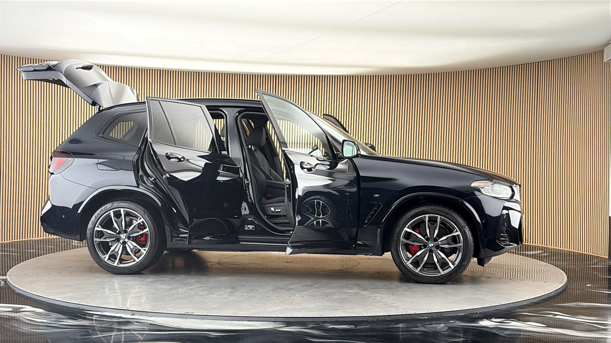 More views of BMW X3