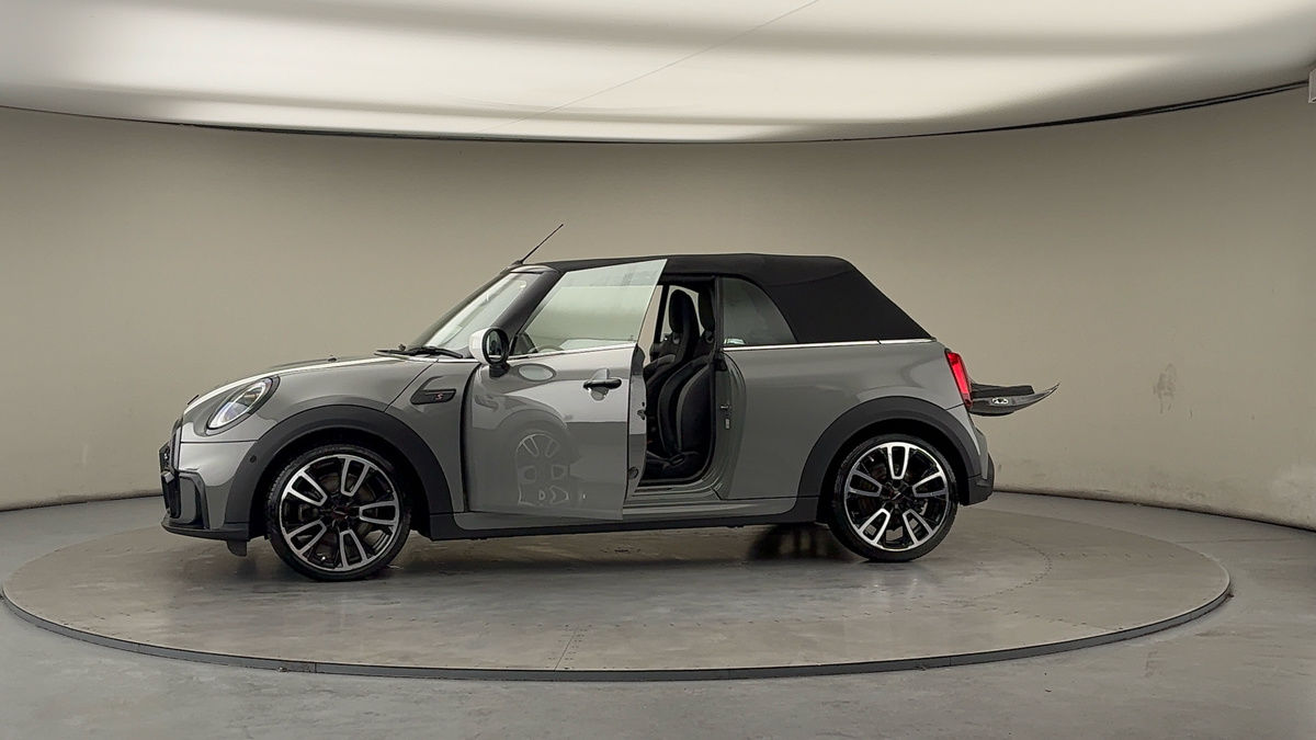 More views of MINI Convertible