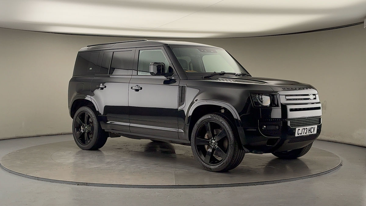 More views of Land Rover Defender 110