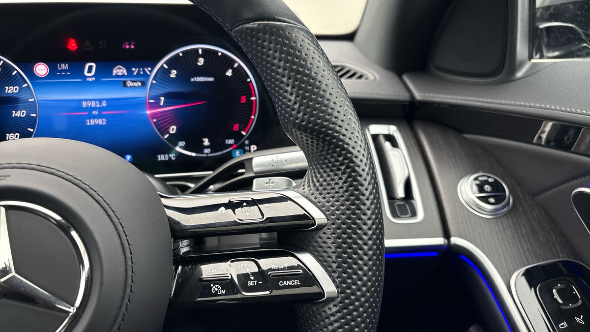 Mercedes-Benz S Class Image 14