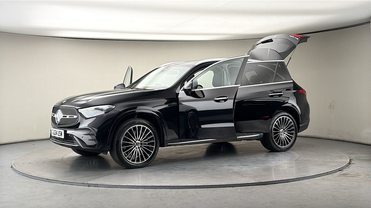 More views of Mercedes-Benz GLC