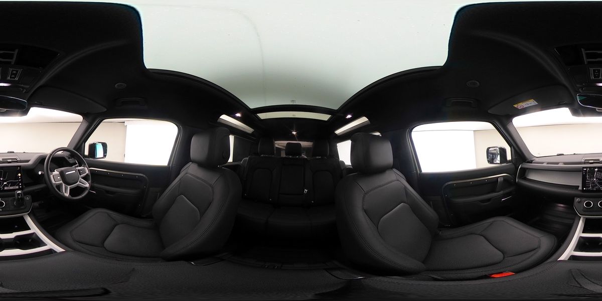 More views of Land Rover Defender 90