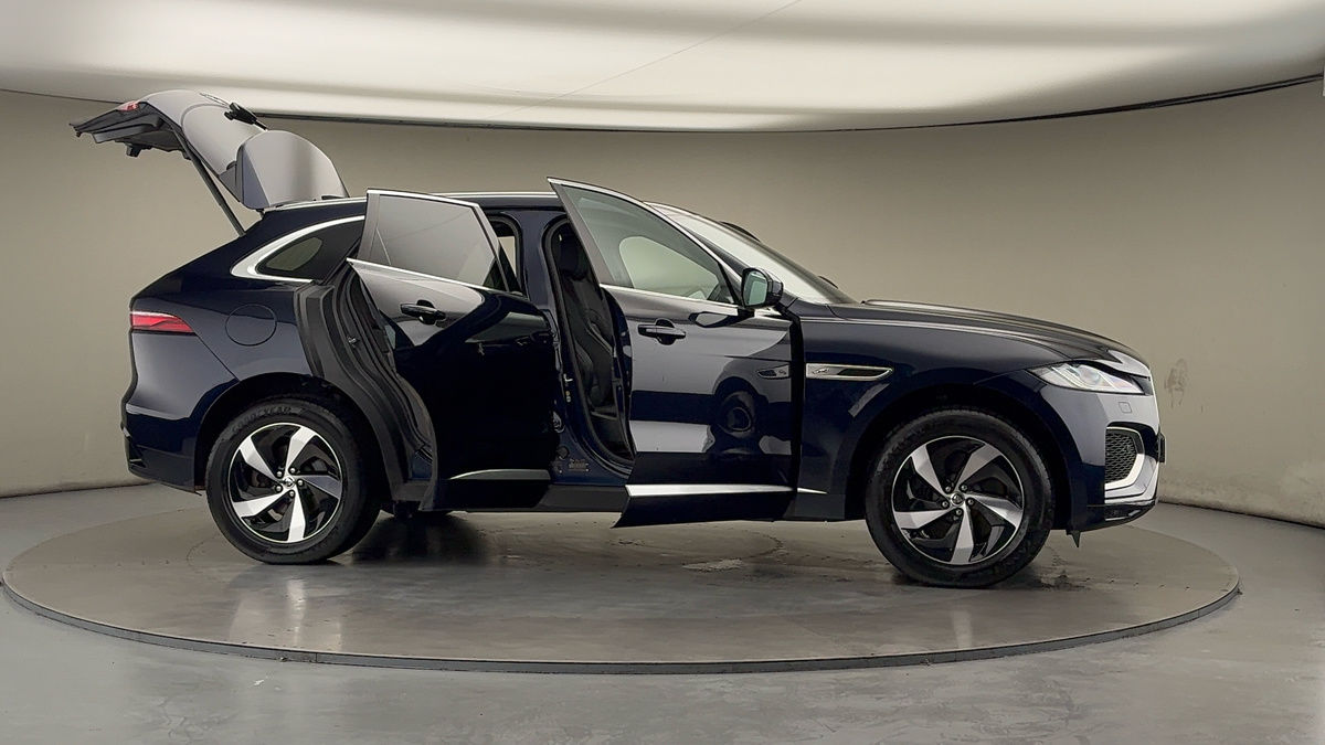 More views of Jaguar F-PACE