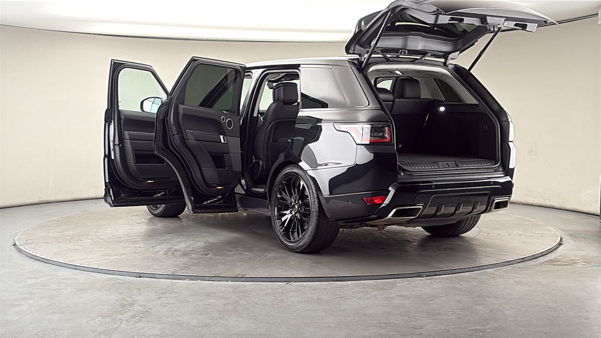 Land Rover Range Rover Sport Image 23