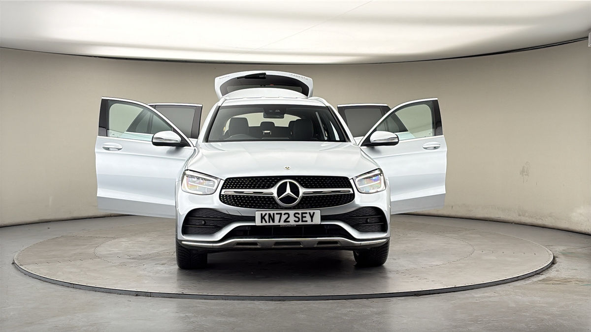More views of Mercedes-Benz GLC
