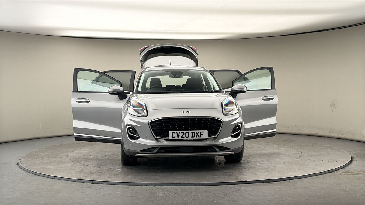 More views of Ford Puma