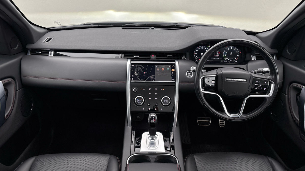 Land Rover Discovery Sport Image 12