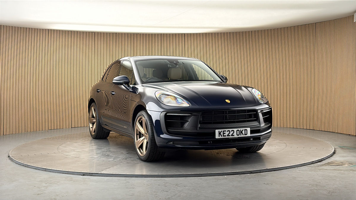 More views of Porsche Macan
