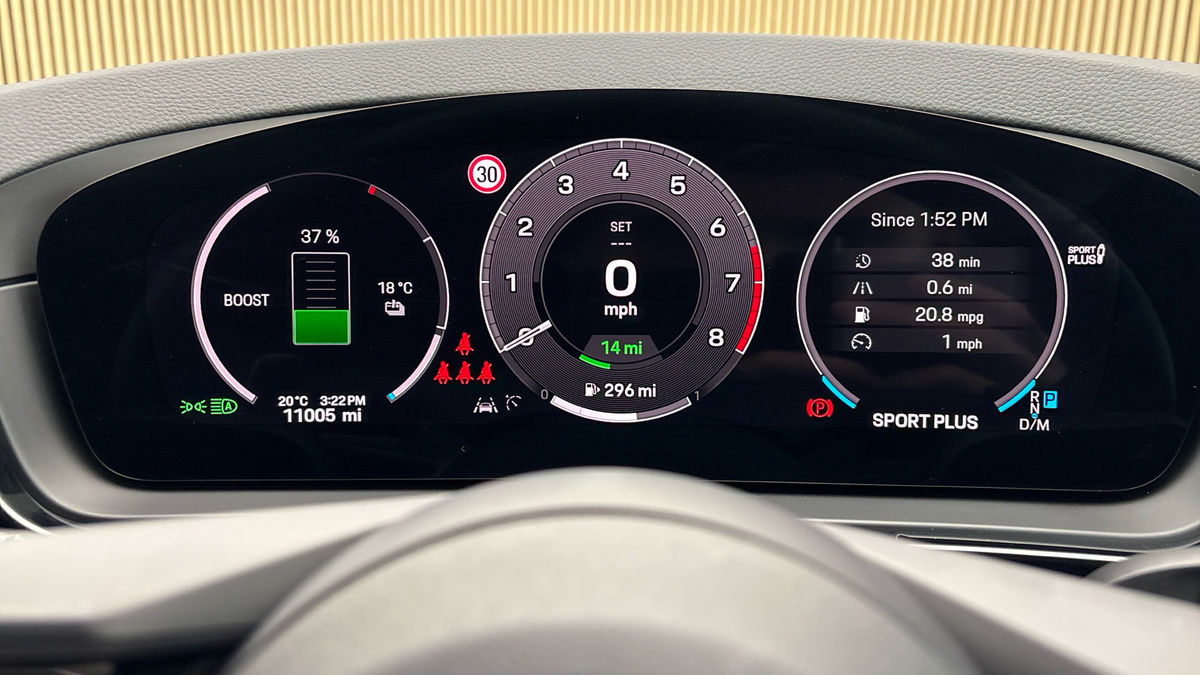 Porsche Cayenne Image 37
