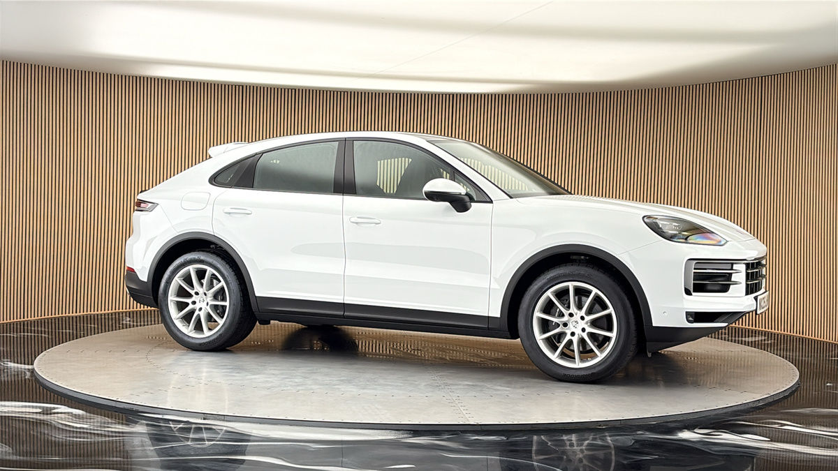 More views of Porsche Cayenne