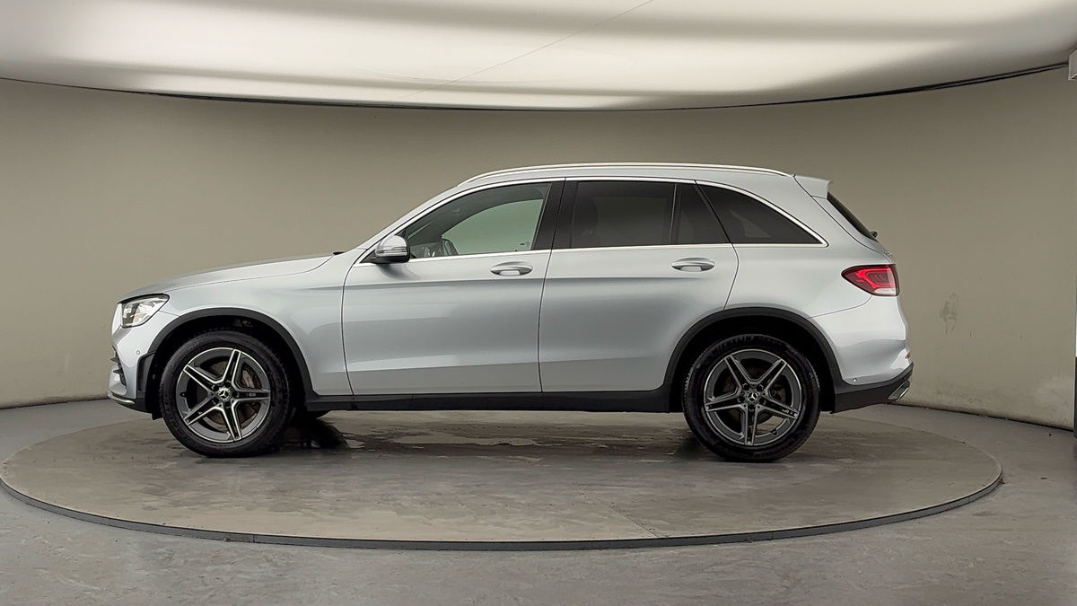 Mercedes-Benz GLC Image 15