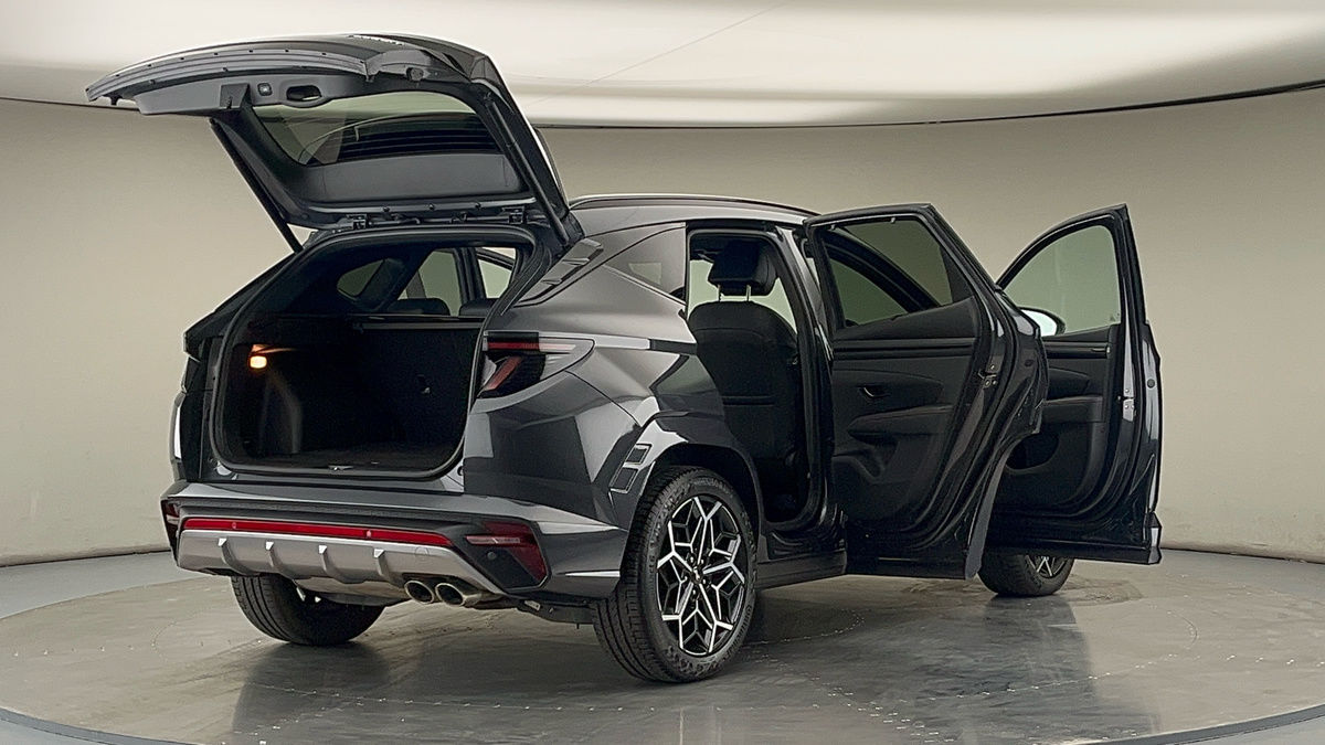 More views of Hyundai TUCSON
