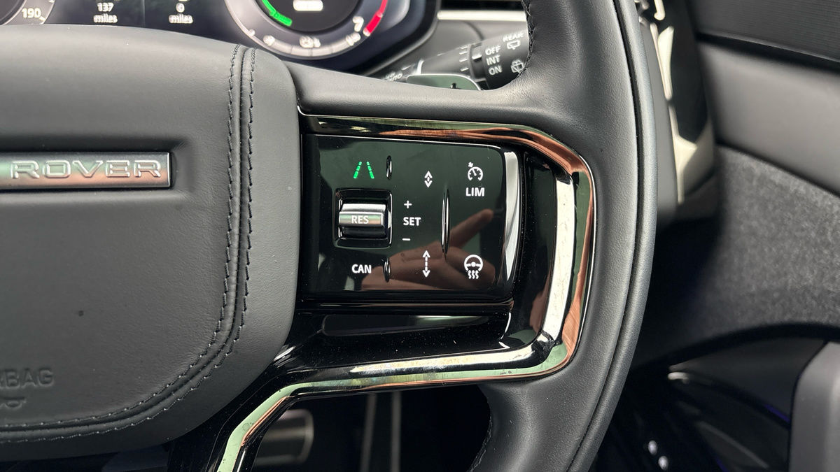 Land Rover Range Rover Sport Image 14