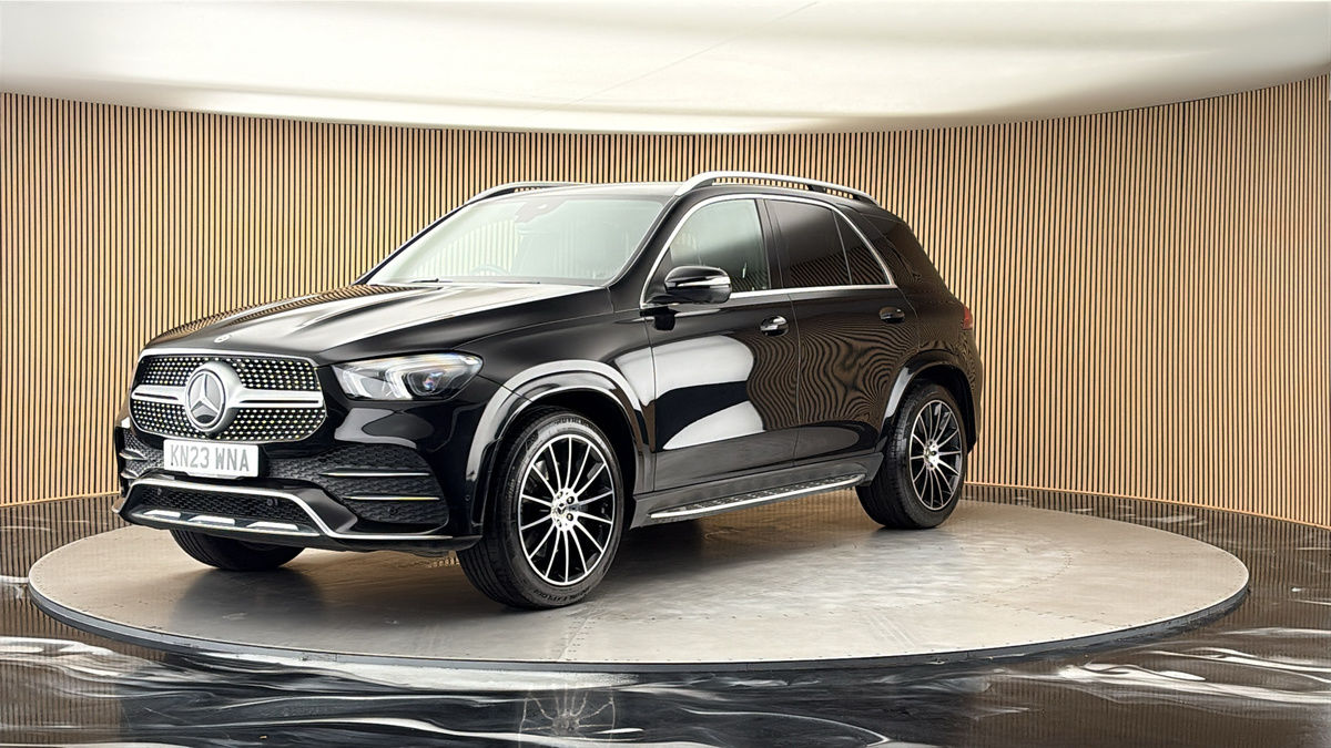 More views of Mercedes-Benz GLE