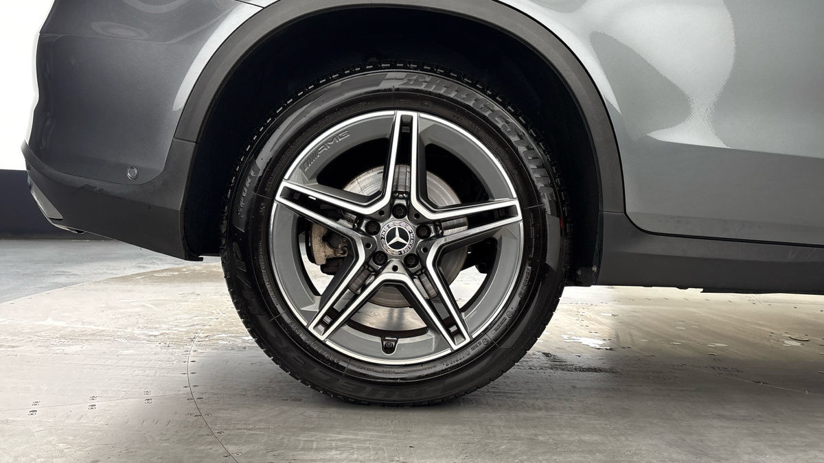 Mercedes-Benz GLC Image 10