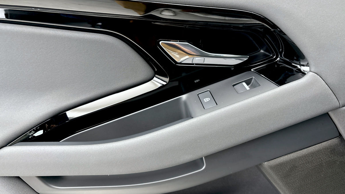 Land Rover Range Rover Evoque Image 19