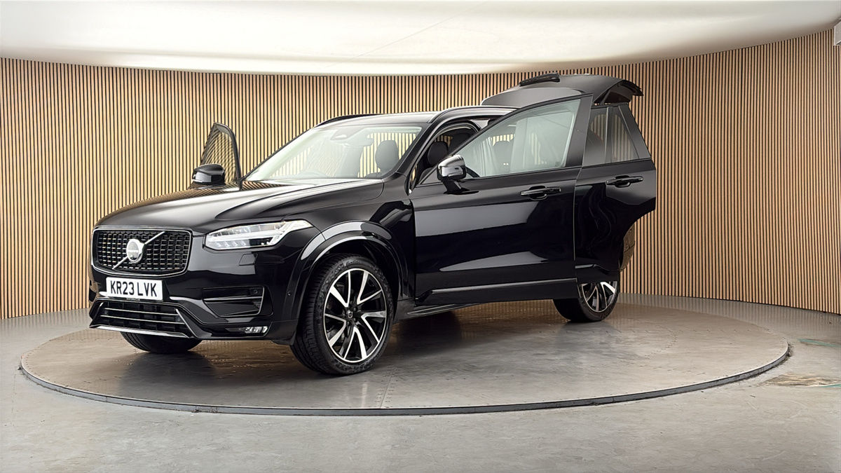More views of Volvo XC90
