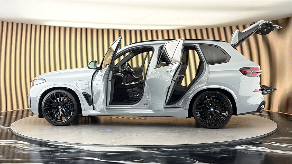 More views of BMW X5