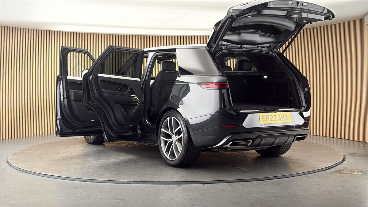 Land Rover Range Rover Sport Image 23
