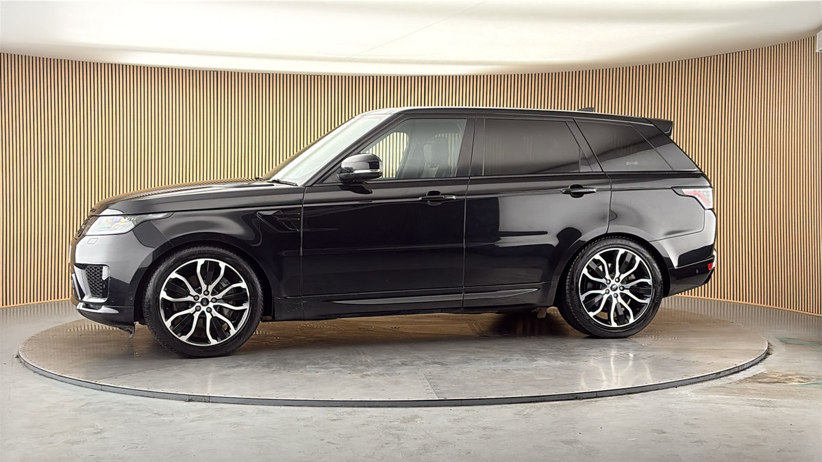 More views of Land Rover Range Rover Sport
