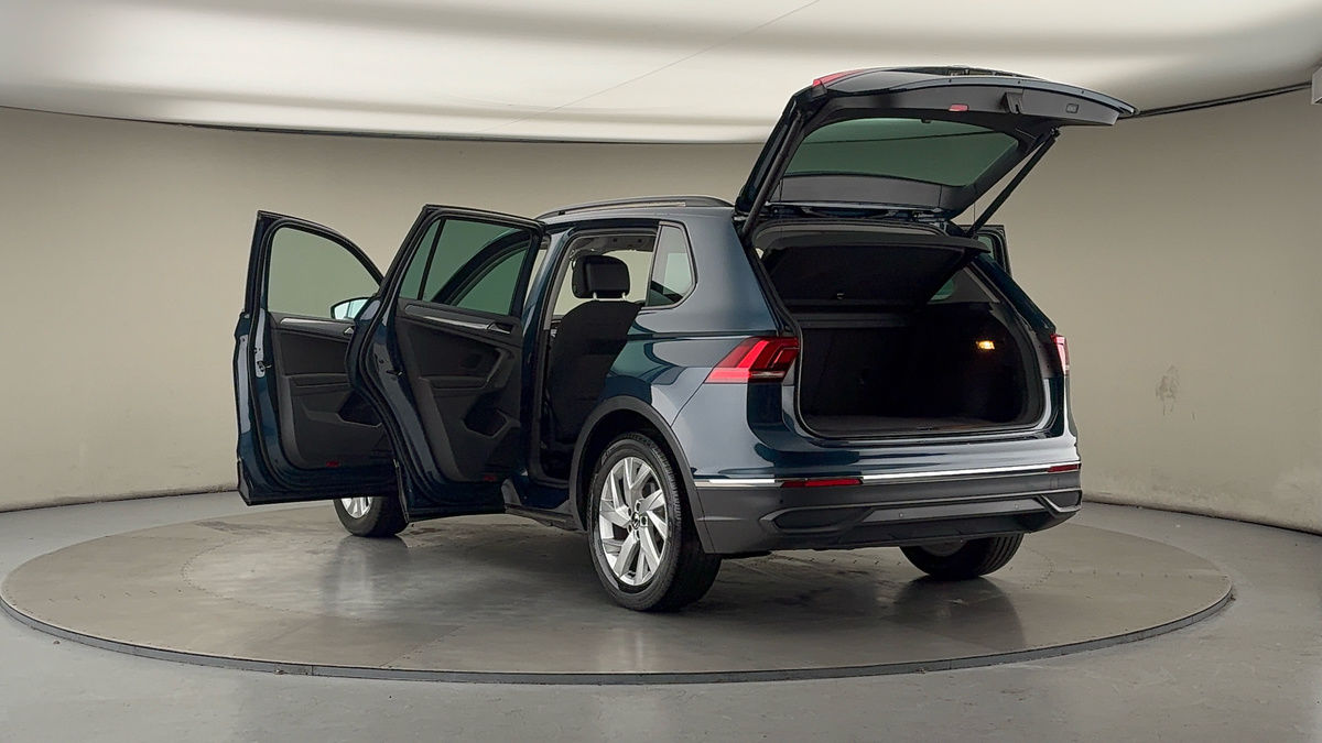 Volkswagen Tiguan Image 23