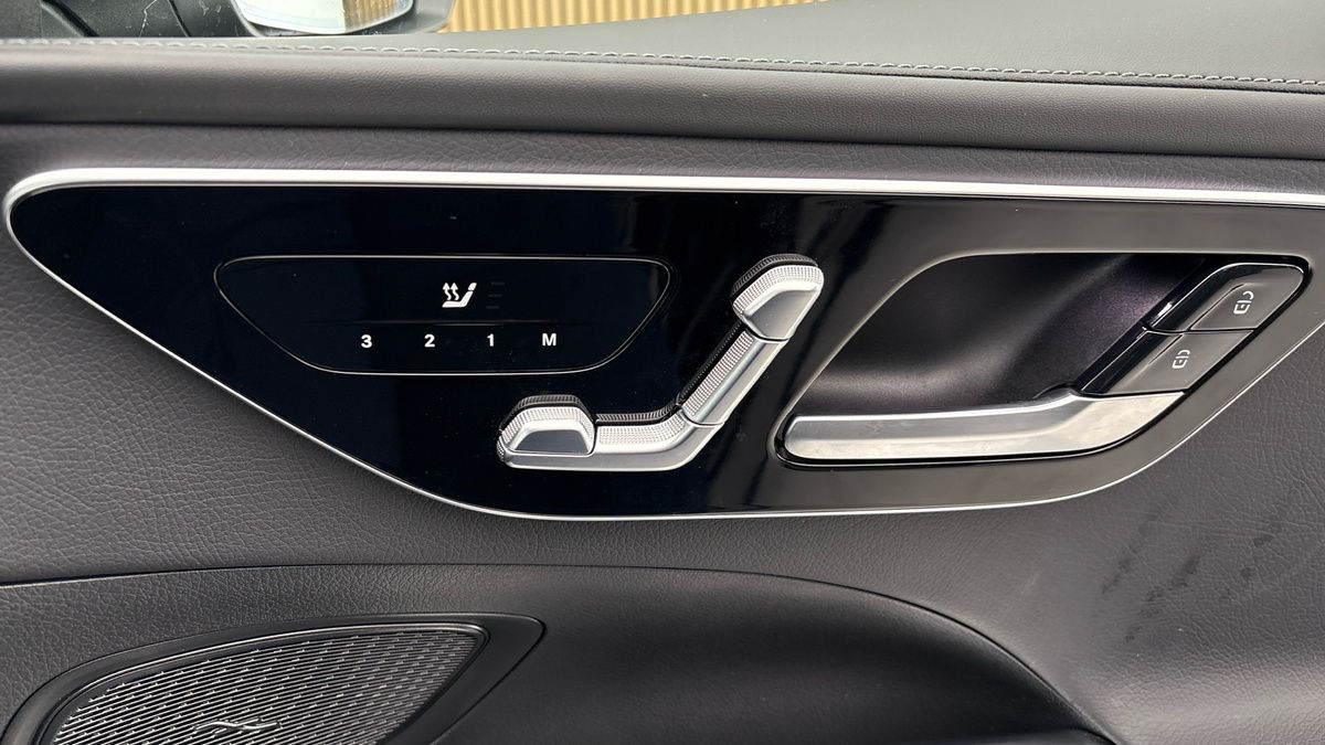 Mercedes-Benz C Class Image 26