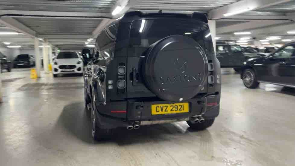 More views of Land Rover Defender 90
