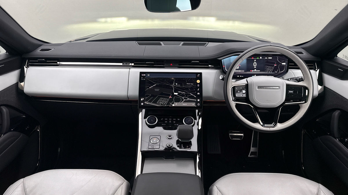 Land Rover Range Rover Sport Image 12