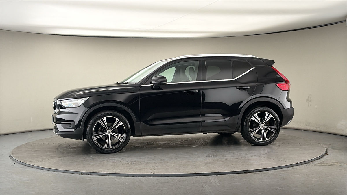 More views of Volvo XC40