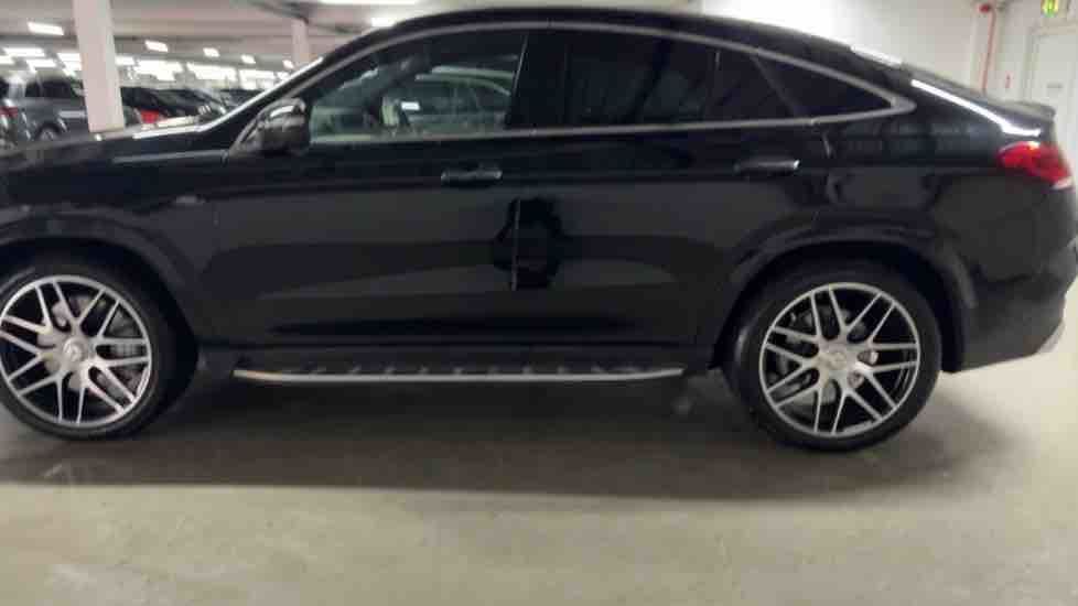 More views of Mercedes-Benz GLE