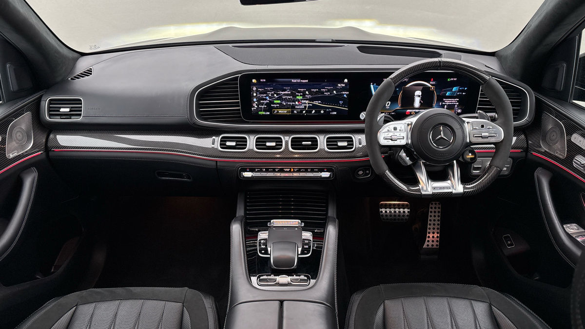 Mercedes-Benz GLS Image 12