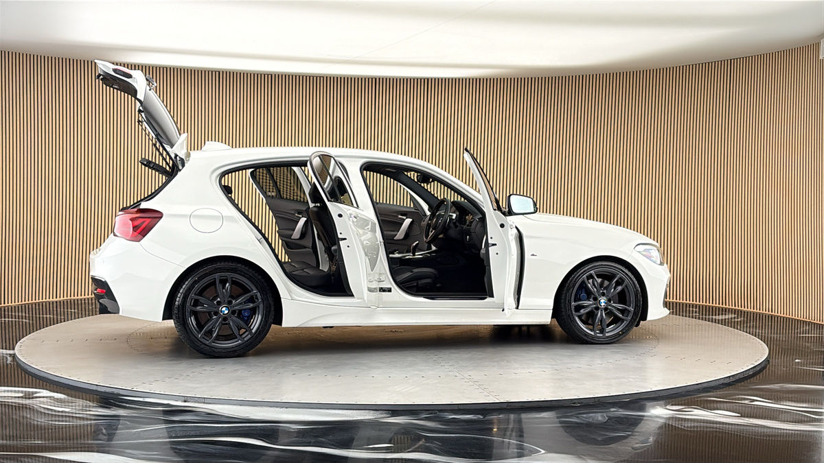 More views of BMW 1 Series