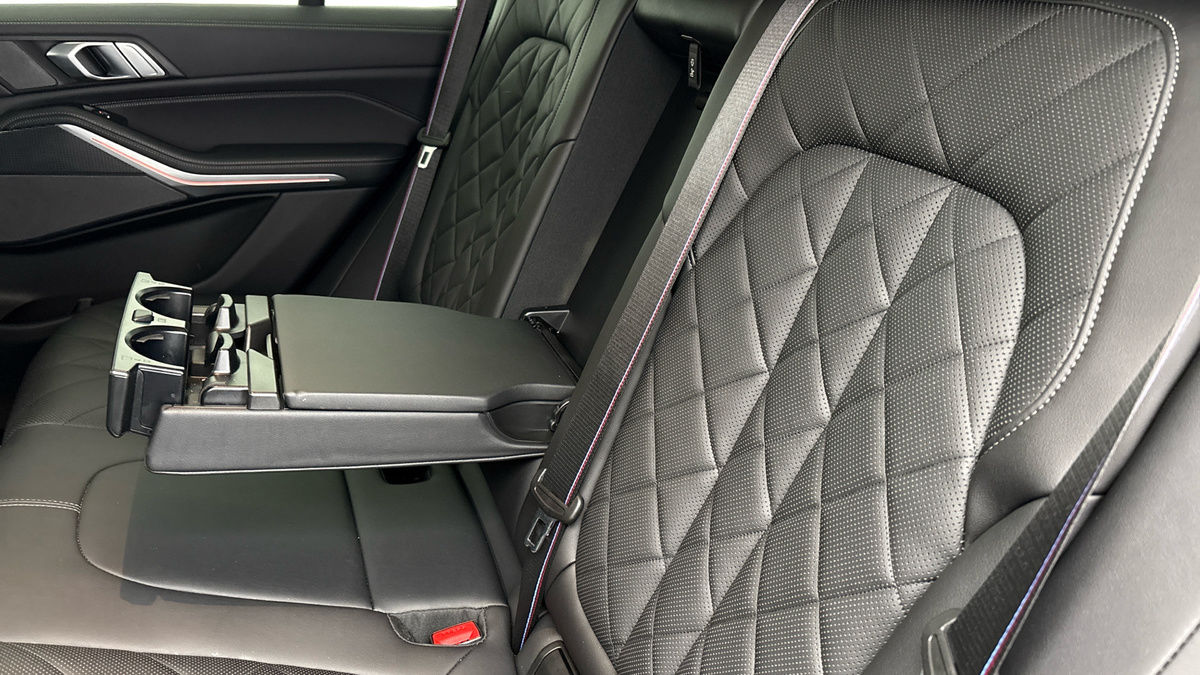 BMW X5 Image 9