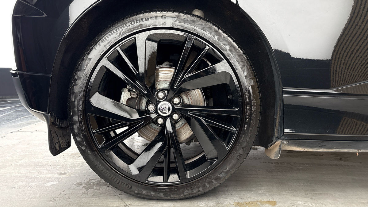 Jaguar I-PACE Image 10