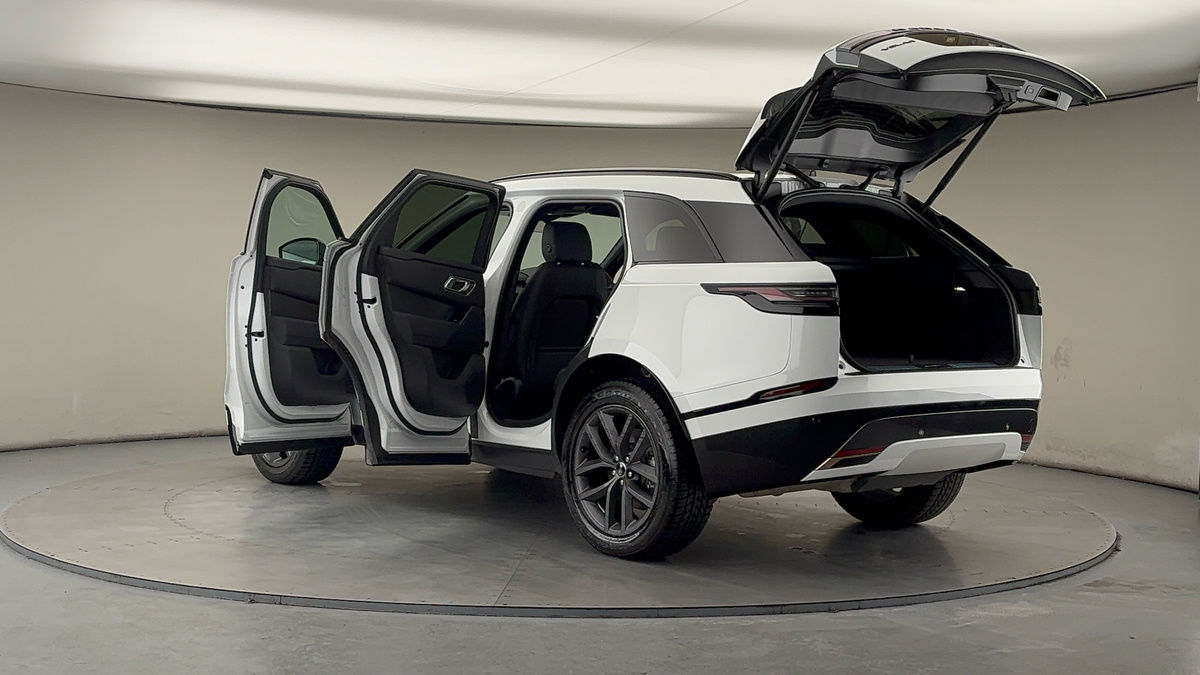 More views of Land Rover Range Rover Velar