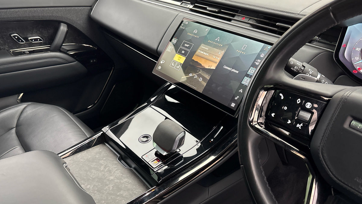 Land Rover Range Rover Sport Image 18